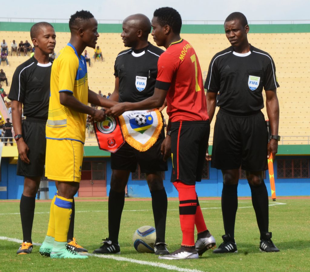 Rwanda National Team in Yellow jersey  in the clash against Mozambique, 2-3 the final result of the match. Amavubi lost the match that finished their hopes to qualify for CAN. 